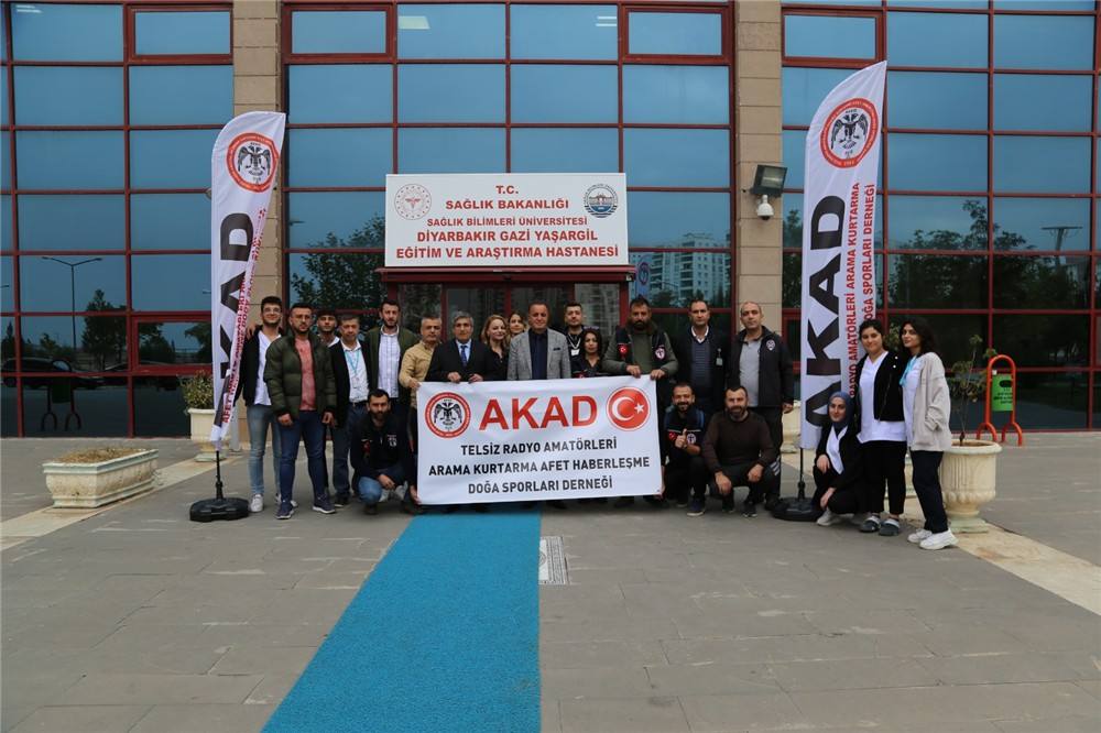 SBU Gazi Yaşargil AEH Çalışanlarına AFET Farkındalık Eğitimi Ve Çök Kapan Tutun Tahliye Tatbikatı Yapıldı