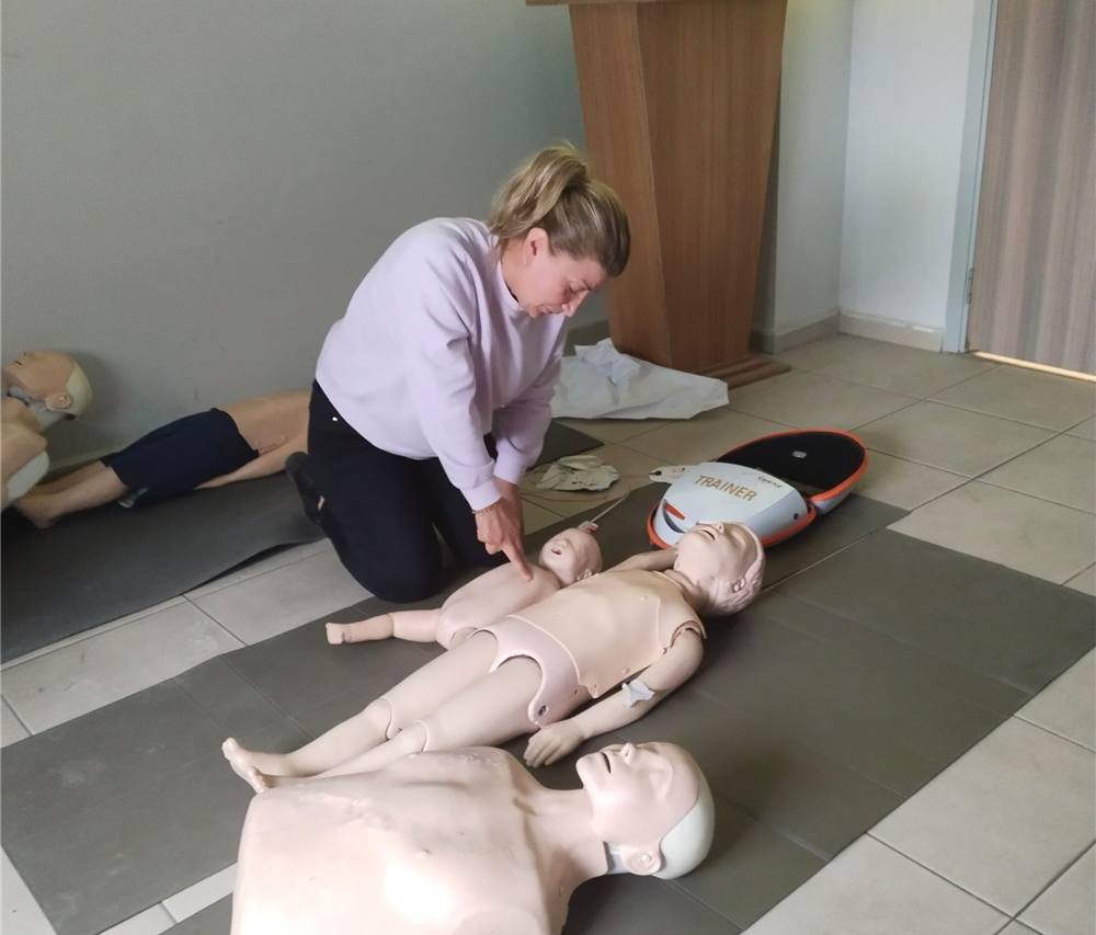 İlk Yardımcı Eğitimlerini İl Sağlık Müdürlüğünde İlk Yardımcı Eğitim Biriminden Aldık