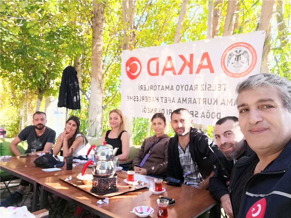 Sur İçi Hevsel Bahçelerine Trekking Doğa Gezisi Yürüyüşü Düzenledik