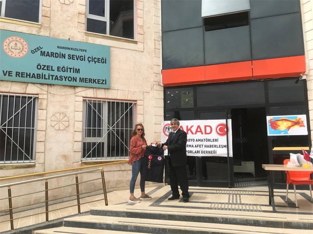 Mardin Kızıltepe Sevgi Çiçeği Rehabilitasyon Merkezine AFET Farkındalık Eğitimi Verildi ve Tatbikatı Yapıldı